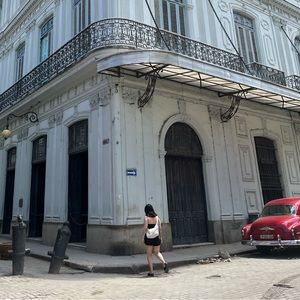 Meet your Posher, Julie